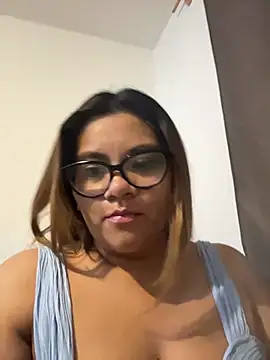 Snapshot of ludmila_x chatting on April 2, 2026, 7:15 am ludmila x online show from April 2, 2026, 7:15 am