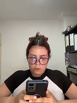 Snapshot of Blanquita_vip chatting on March 25, 2026, 7:24 pm Blanquita vip online show from March 25, 2026, 7:24 pm