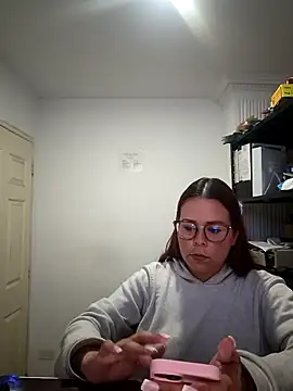 Snapshot of Blanquita_vip chatting on March 7, 2026, 1:27 pm Blanquita vip online show from March 7, 2026, 1:27 pm