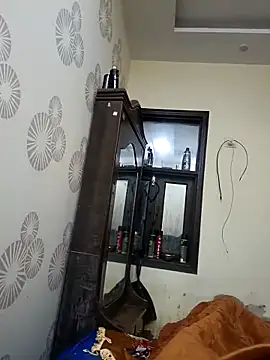 ashi16969 online show from February 13, 2026, 7:03 pm