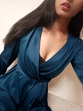 Sexycouple 09 online show from April 23, 2026, 8:54 am