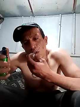 Snapshot of LACALIENTEDECHALCO chatting on March 3, 2026, 7:43 pm LACALIENTEDECHALCO online show from March 3, 2026, 7:43 pm