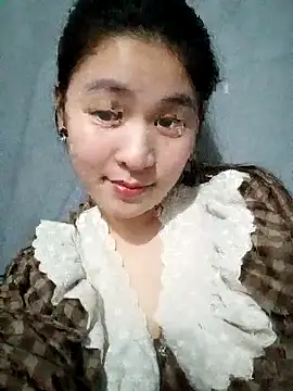 Snapshot of -Datini- chatting on February 16, 2026, 2:05 pm -Datini- online show from February 16, 2026, 2:05 pm