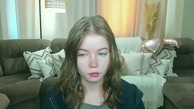 Snapshot of Violetta__Dreams chatting on March 11, 2026, 6:51 am Violetta Dreams online show from March 11, 2026, 6:51 am