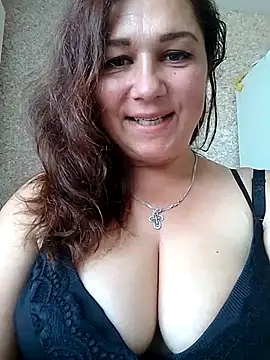 Snapshot of Susan8421 chatting on July 31, 2026, 8:03 am Susan8421 online show from July 31, 2026, 8:03 am