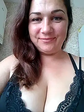 Snapshot of Susan8421 chatting on July 7, 2026, 8:51 am Susan8421 online show from July 7, 2026, 8:51 am