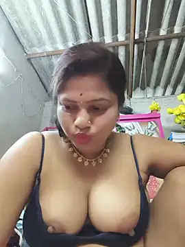 Snapshot of Kiya_6543 chatting on June 10, 2026, 1:45 pm Kiya 6543 online show from June 10, 2026, 1:45 pm