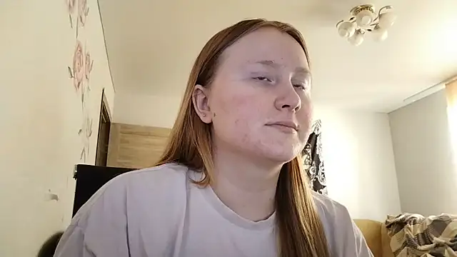 AnikaLipps online show from June 16, 2026, 9:31 am