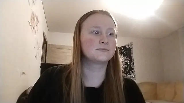 AnikaLipps online show from May 16, 2026, 12:09 am