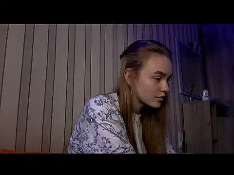 melissashineee online show from February 17, 2026, 10:45 am