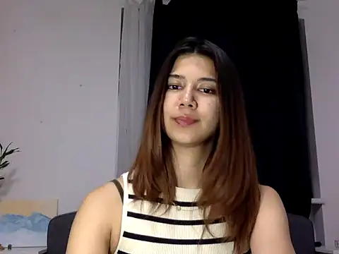 KiraVixenSweet online show from March 13, 2026, 10:48 pm