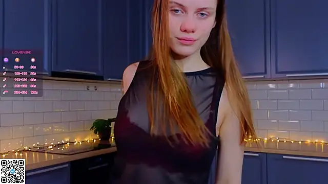 Snapshot of Crystal_Diva chatting on February 19, 2026, 7:49 am Crystal Diva online show from February 19, 2026, 7:49 am