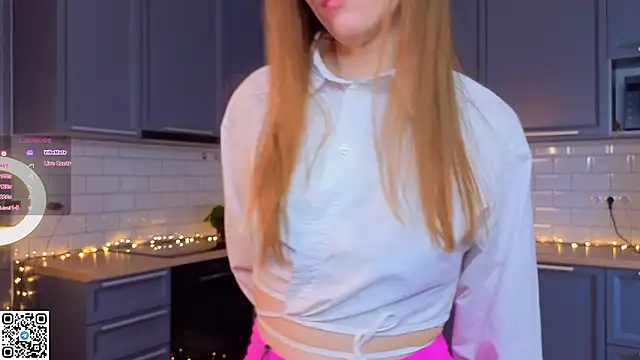 Snapshot of Crystal_Diva chatting on March 9, 2026, 6:50 am Crystal Diva online show from March 9, 2026, 6:50 am