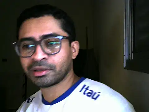 Snapshot of honeybatista chatting on March 3, 2026, 1:51 pm honeybatista online show from March 3, 2026, 1:51 pm