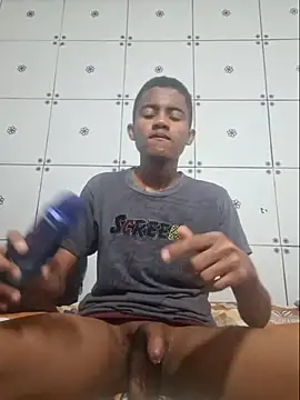 Snapshot of jujubinha1028 chatting on February 17, 2026, 2:31 am jujubinha1028 online show from February 17, 2026, 2:31 am