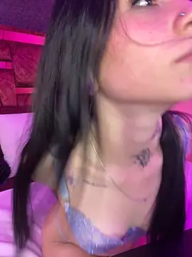 Snapshot of Veronicaa_lodge1 chatting on March 7, 2026, 2:51 am Veronicaa lodge1 online show from March 7, 2026, 2:51 am