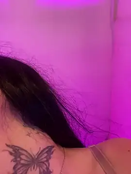 Snapshot of Veronicaa_lodge1 chatting on February 26, 2026, 1:27 am Veronicaa lodge1 online show from February 26, 2026, 1:27 am