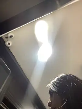 Snapshot of Veronicaa_lodge1 chatting on March 28, 2026, 3:18 am Veronicaa lodge1 online show from March 28, 2026, 3:18 am