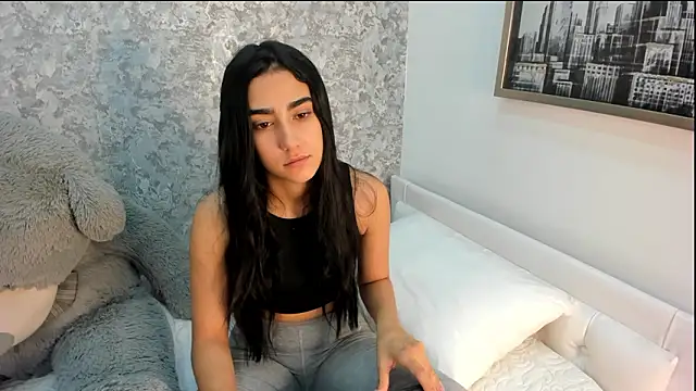 Snapshot of Anika_H chatting on March 25, 2026, 12:15 pm Anika H online show from March 25, 2026, 12:15 pm