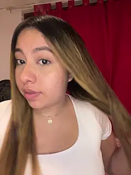 Emiily joee  online show from June 12, 2026, 3:26 am