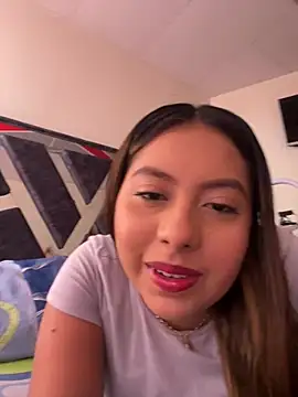 Emiily joee  online show from June 14, 2026, 3:24 pm