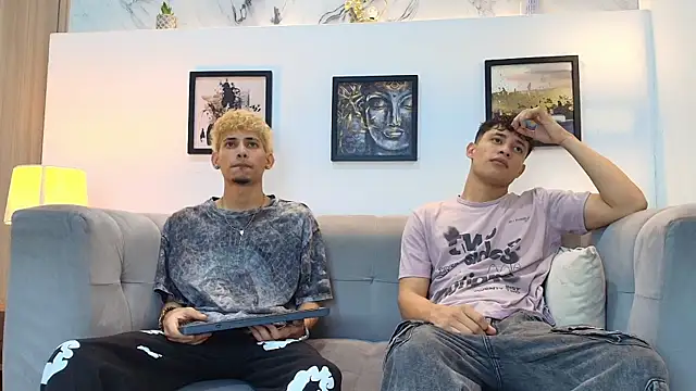 YOUNG BOYS HELL online show from May 27, 2026, 2:08 am