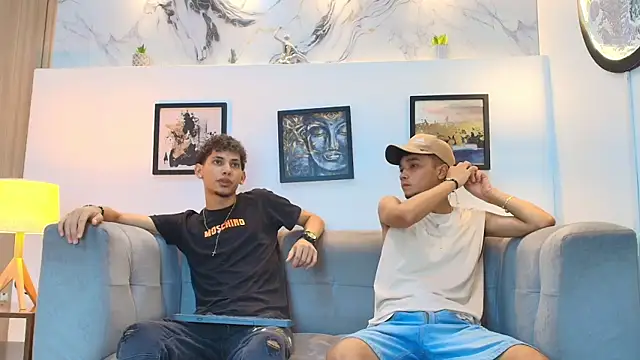 YOUNG BOYS HELL online show from April 21, 2026, 1:42 am