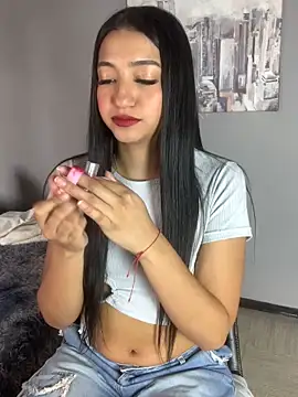 Snapshot of Daniela_Pink chatting on March 12, 2026, 4:44 pm Daniela Pink online show from March 12, 2026, 4:44 pm