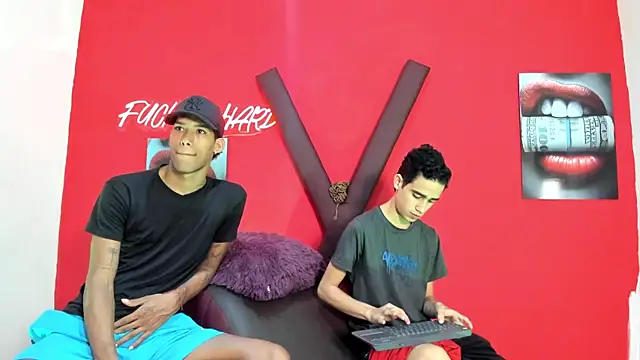 GREEN BOYS online show from February 24, 2026, 7:31 am