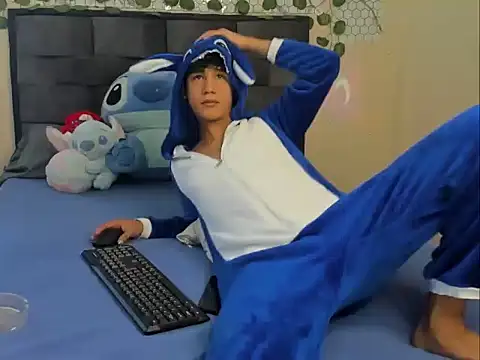 Stiben coll12 online show from March 25, 2026, 4:50 pm