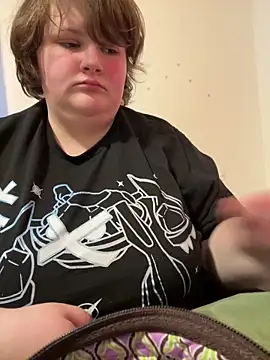 plushietoy online show from March 12, 2026, 9:30 pm