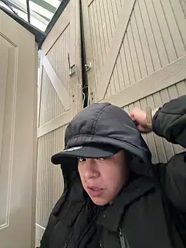 Snapshot of Jhon_jairo420zzzz chatting on March 31, 2026, 6:43 pm Jhon jairo420zzzz online show from March 31, 2026, 6:43 pm