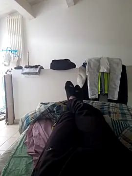 Snapshot of isuru_lakshan chatting on March 29, 2026, 1:57 pm isuru lakshan online show from March 29, 2026, 1:57 pm