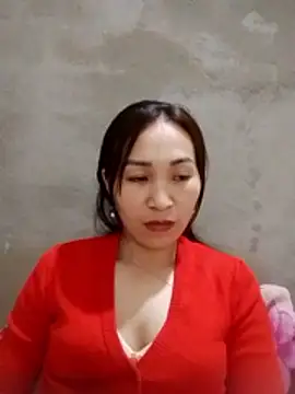 Snapshot of Thobaby112 chatting on March 8, 2026, 2:15 am Thobaby112 online show from March 8, 2026, 2:15 am