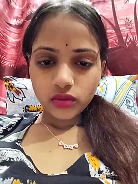 samayra1144 online show from February 22, 2026, 4:37 am