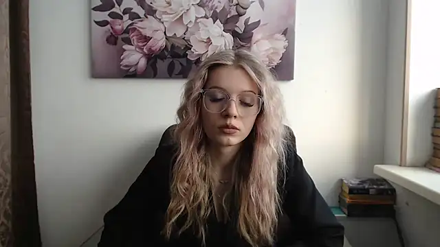 Snapshot of Jennifer_88 chatting on February 20, 2026, 2:30 am Jennifer 88 online show from February 20, 2026, 2:30 am