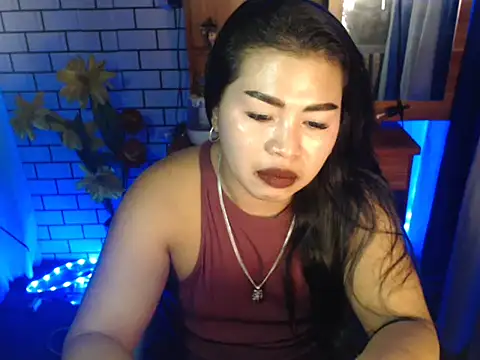 LovelyJessaXX online show from May 8, 2026, 2:10 pm
