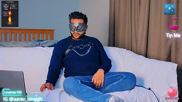 aarrav hotty online show from March 21, 2026, 7:51 pm