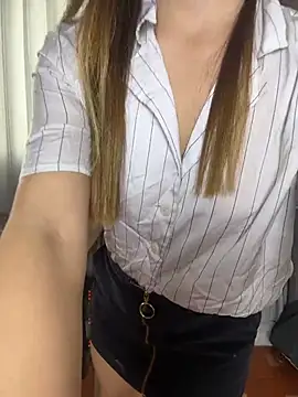 CelesteandBoss  online show from April 19, 2026, 9:50 pm