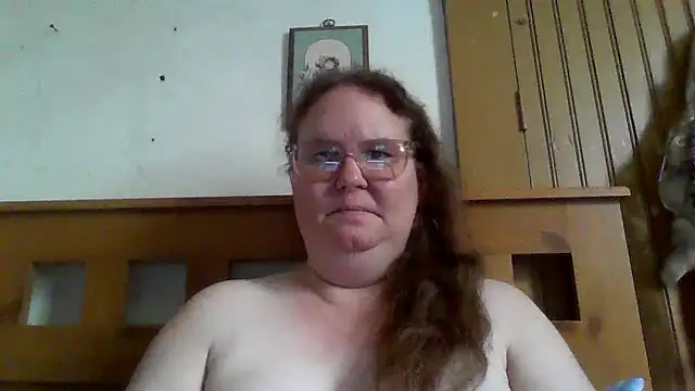naughty queen1 online show from June 23, 2026, 8:07 pm