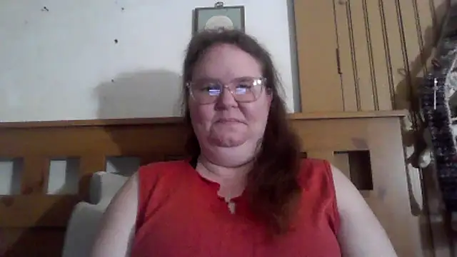 naughty queen1 online show from April 27, 2026, 10:35 am