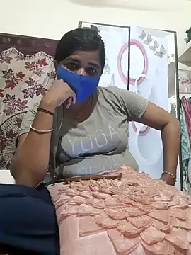 Tamil Luckly girl online show from May 1, 2026, 2:11 pm
