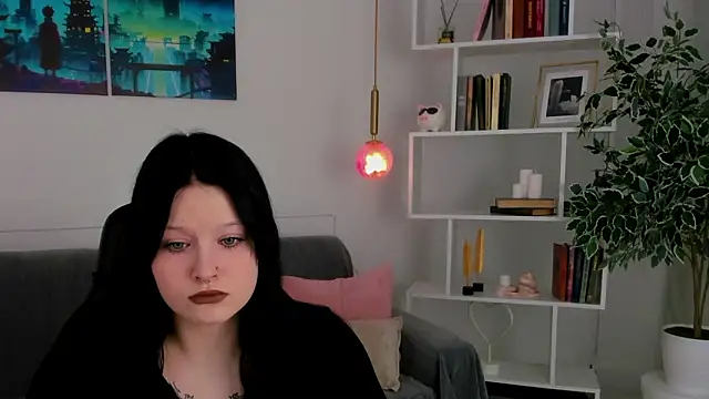 Snapshot of RoseTurner chatting on February 17, 2026, 4:43 am RoseTurner online show from February 17, 2026, 4:43 am