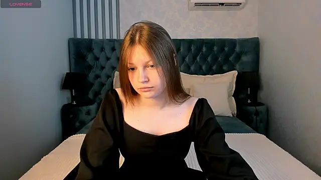 LauraBev online show from May 30, 2026, 7:47 am