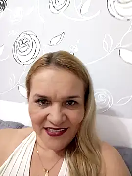 Snapshot of charlotte_milf30 chatting on March 20, 2026, 11:06 pm charlotte milf30 online show from March 20, 2026, 11:06 pm