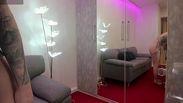 Natasha-Moon online show from February 15, 2026, 9:25 pm