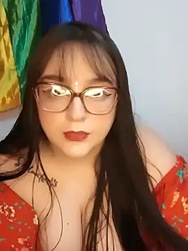 daphneev online show from July 5, 2026, 12:59 am