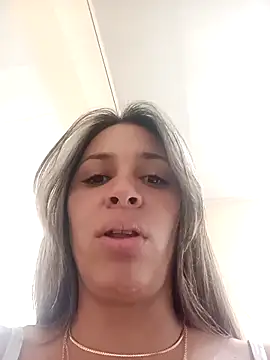 kiki milu online show from March 12, 2026, 2:21 pm