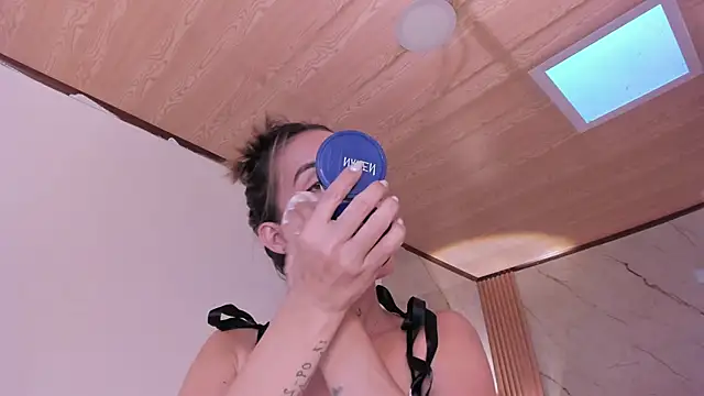 Snapshot of your_whore_Salome chatting on March 28, 2026, 7:04 pm your whore Salome online show from March 28, 2026, 7:04 pm