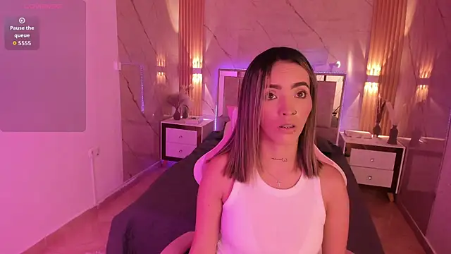 Snapshot of your_whore_Salome chatting on April 1, 2026, 7:22 pm your whore Salome online show from April 1, 2026, 7:22 pm